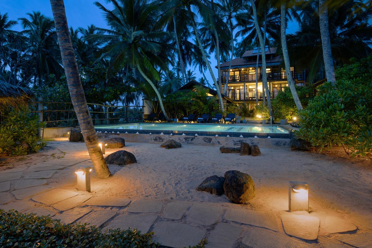 Seven Turtles Hotel Tangalle Bagian luar foto